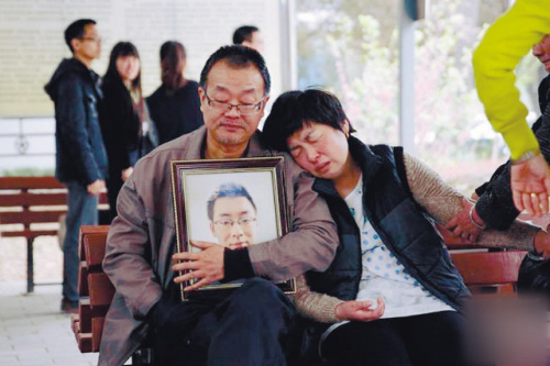 百度魏澤西醫(yī)療事故驚人心，鴻業(yè)盛大用心帶你火眼金睛識官網